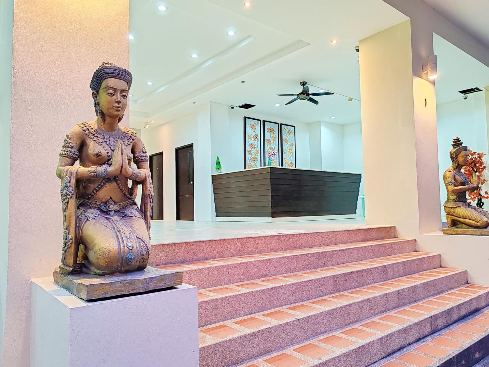 Harmony Patong Hotel ภายนอก รูปภาพ